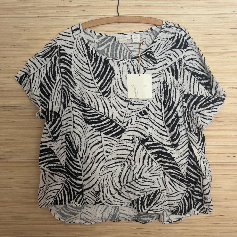 NWT Cynthia Rowley NY Courbe 100% Linen Top Women’s 2X Leaf Print Short Sleeve